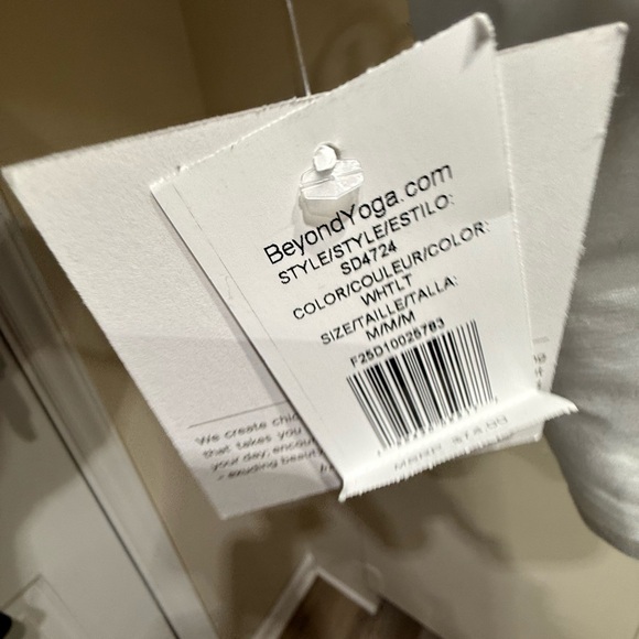 Beyond yoga medium Strappy Women's Top - Picture 2 of 6